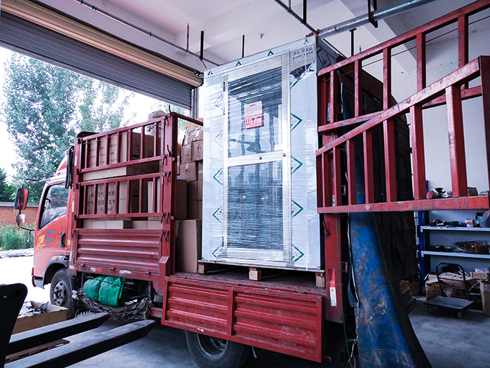 常德風淋室發貨現場